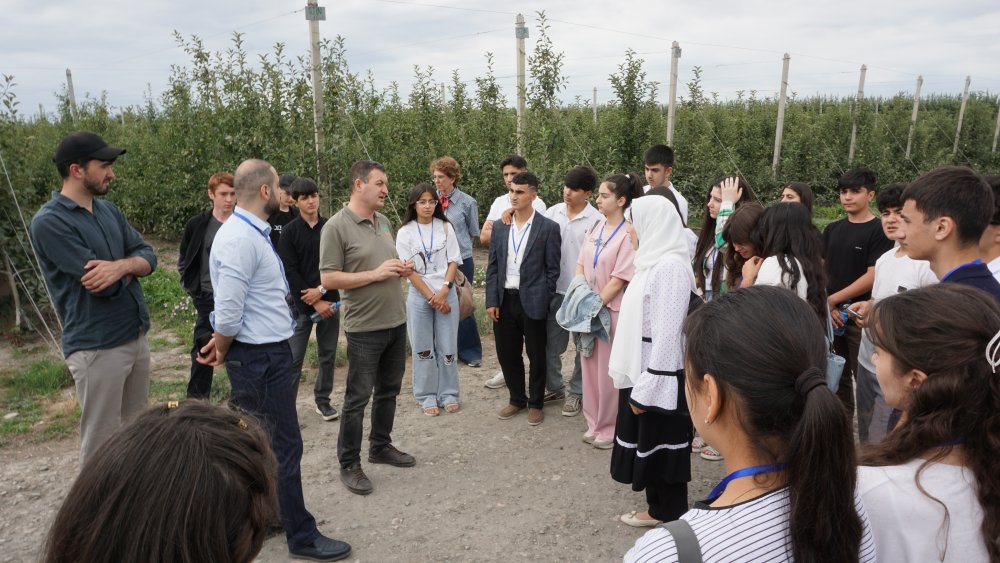 AMO GROUP SmartAg Oasis tesebbusu ile geleceyin innovasiyalarina bir addim daha atdi