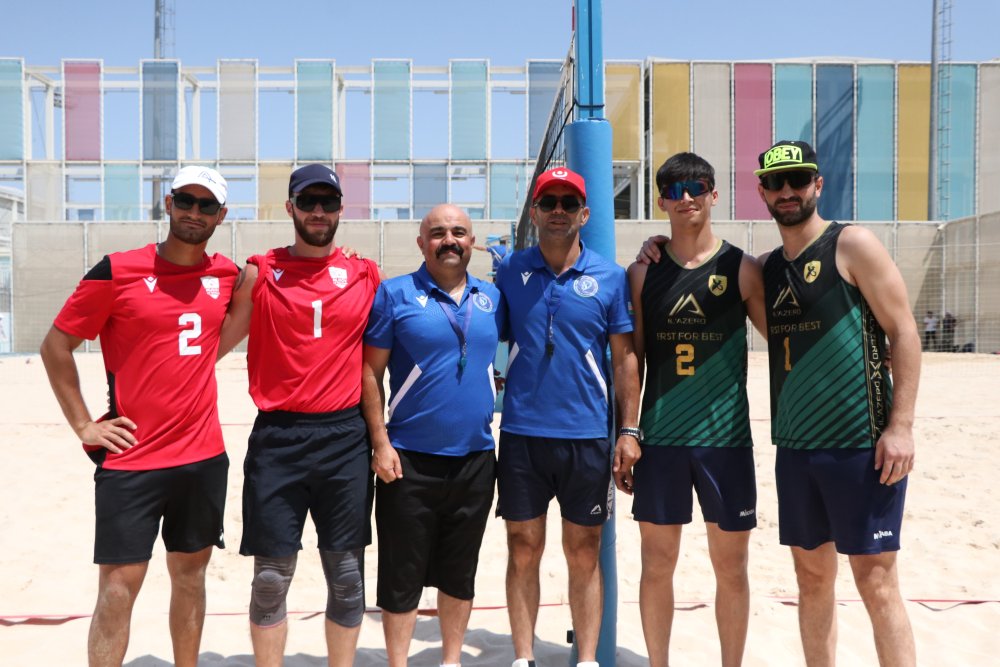 AMO GROUP Azerbaycanda cimerlik voleyboluna destek olur